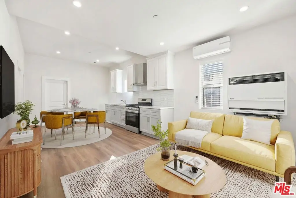 1038 E 53rd Street, Los Angeles, CA 90011 - Image #1