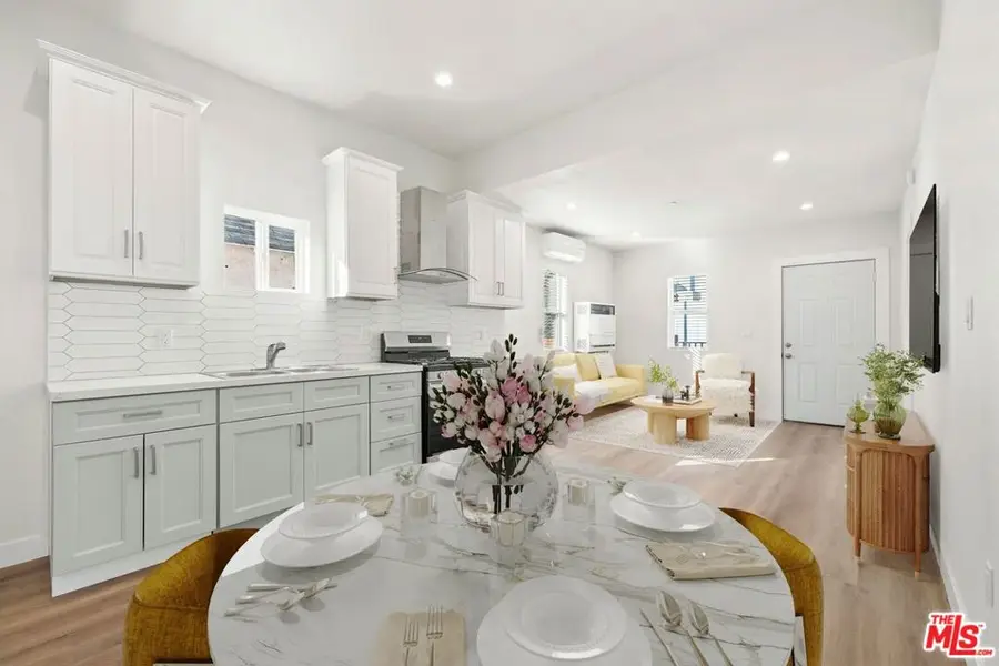 1038 E 53rd Street, Los Angeles, CA 90011 - Image #3