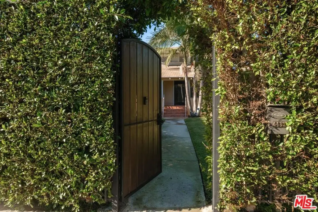 4431 S Wilton Place, Los Angeles, CA 90062 - Image #1