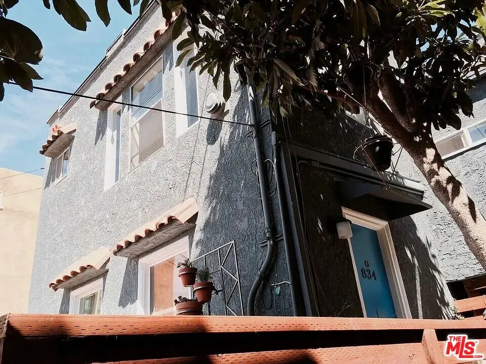 834 Laguna Avenue, Los Angeles, CA 90026 - #1