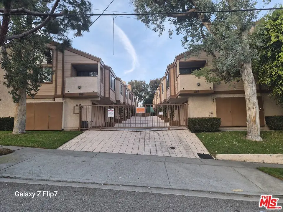 547 E Hazel Street #13, Inglewood, CA 90302 - Image #1
