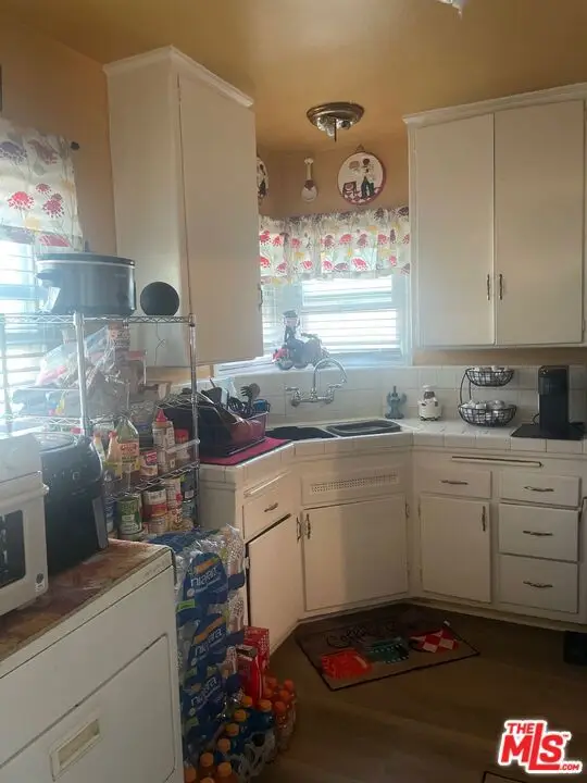 1501 W 102nd Street, Los Angeles, CA 90047 - #3