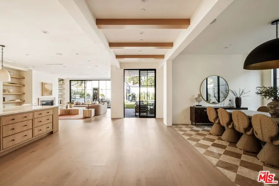 11621 Hesby Street, Valley Village, CA 91601 - #3