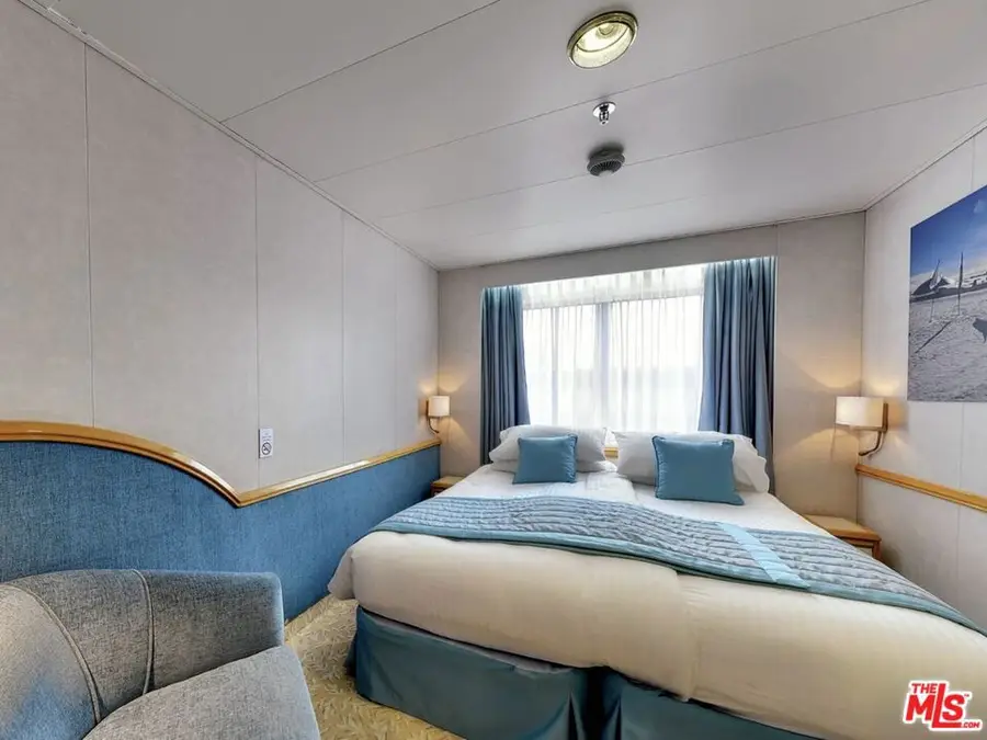 Address Withheld By Seller, Los Angeles, CA 90028 - Image #3