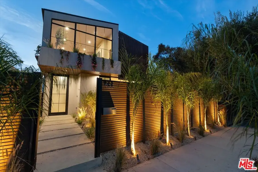 923 Milwood Avenue, Venice, CA 90291 - Image #2