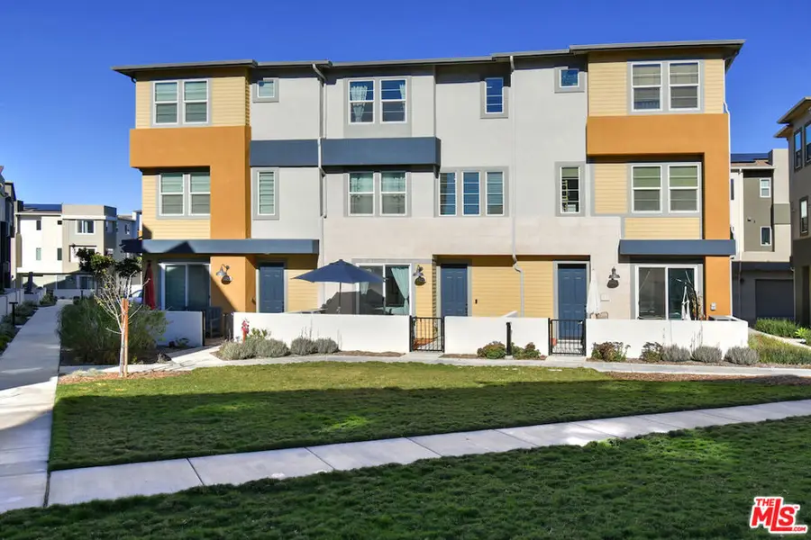 27120 Red Tail Place, Valencia, CA 91381 - Image #2
