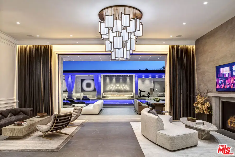 145 N Mapleton Drive, Los Angeles, CA 90077 - Image #2