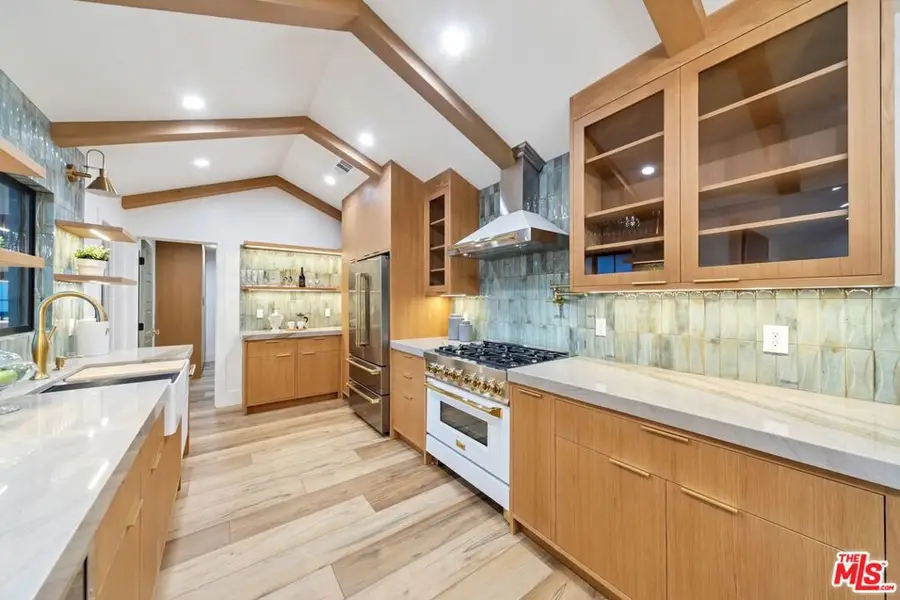 3732 Cherrywood Avenue, Los Angeles, CA 90018 - Image #2