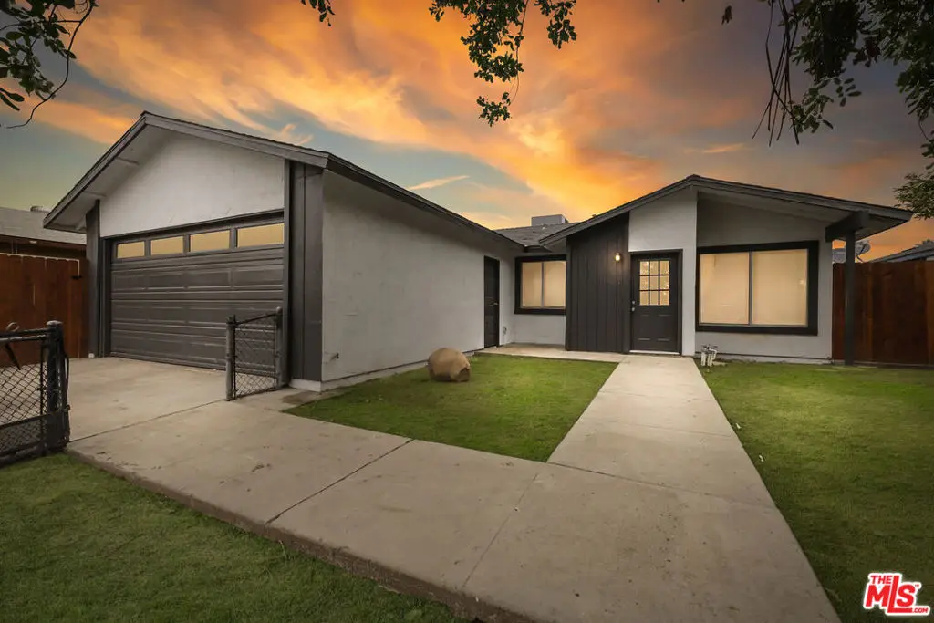 1040 Iris Street, Wasco, CA 93280 - Image #1