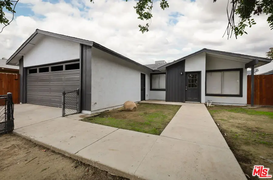 1040 Iris Street, Wasco, CA 93280 - Image #2
