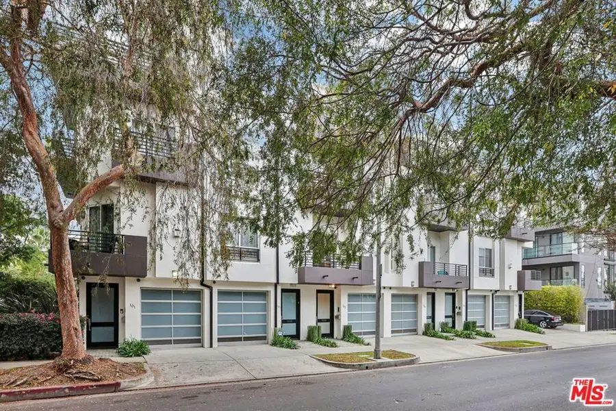 438 Arnaz Drive #103, Los Angeles, CA 90048 - Image #2