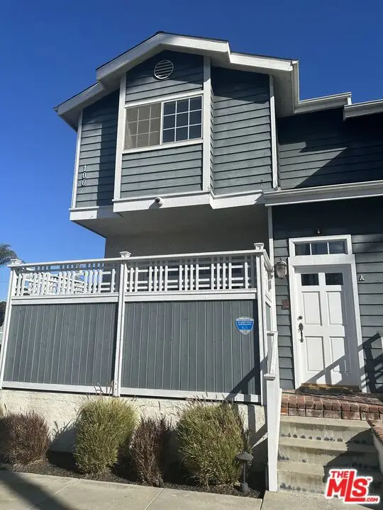 100 S Catalina Avenue #A, Redondo Beach, CA 90277