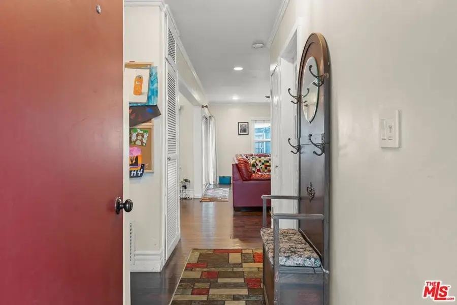 11641 Blythe Street, North Hollywood, CA 91605 - Image #3