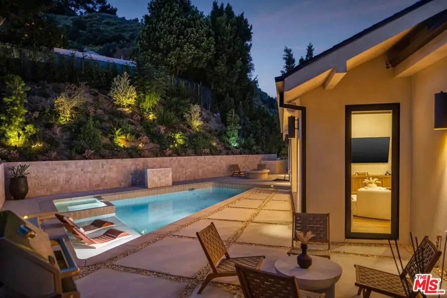 3637 Loadstone Drive, Sherman Oaks, CA 91403 - Image #3