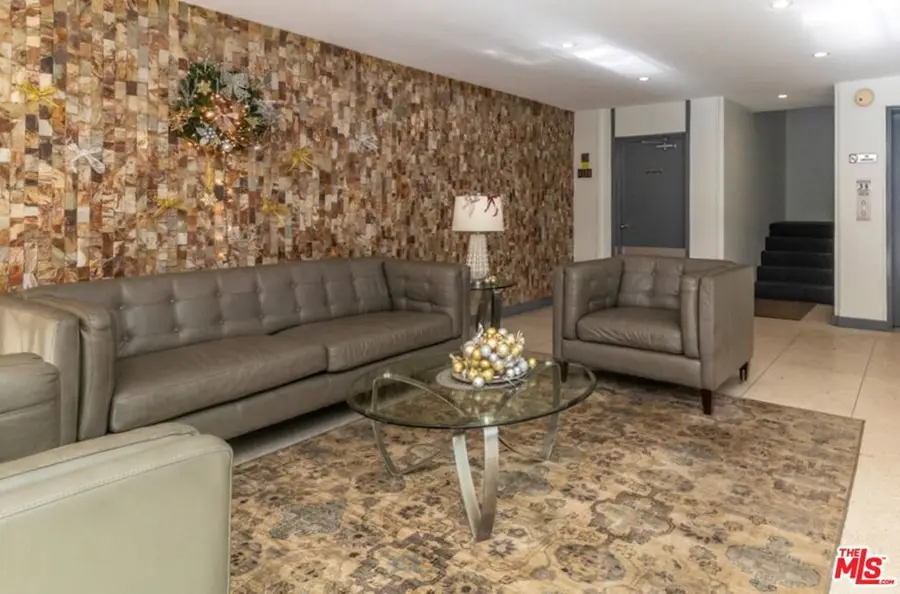 5625 Windsor Way #110, Culver City, CA 90230 - Image #2