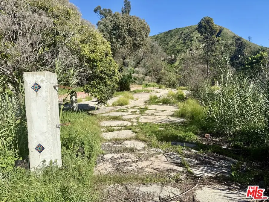 20654 Eaglepass Drive, Malibu, CA 90265 - #3