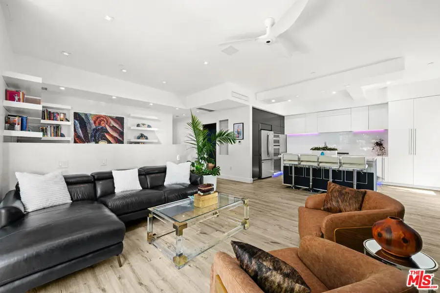 1250 N Harper Avenue #401, West Hollywood, CA 90046 - #2