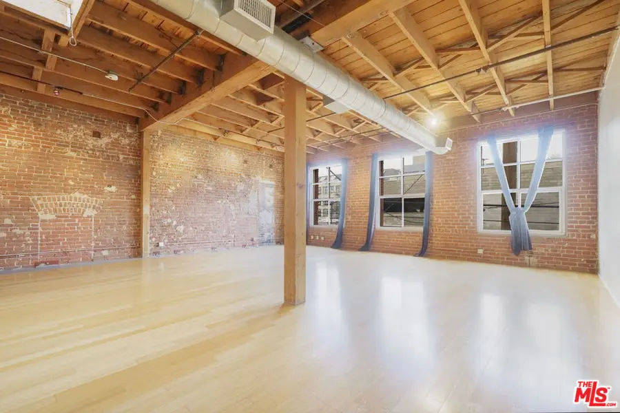 500 Molino Street #206, Los Angeles, CA 90013 - Image #2