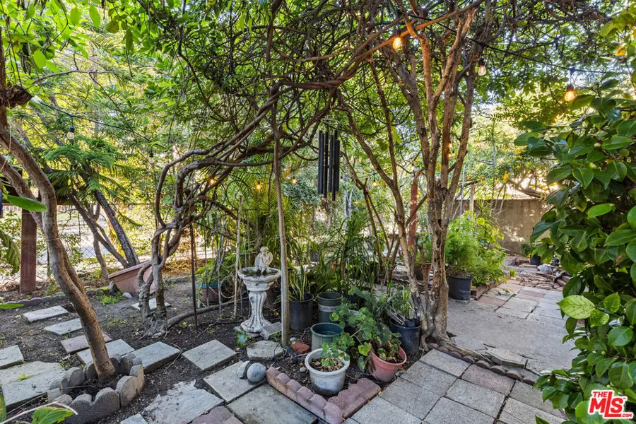 836 N Benton Way, Los Angeles, CA 90026 - Image #3