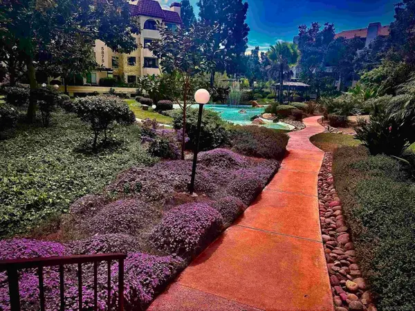 5845 Friars Rd #1201, San Diego, CA 92110