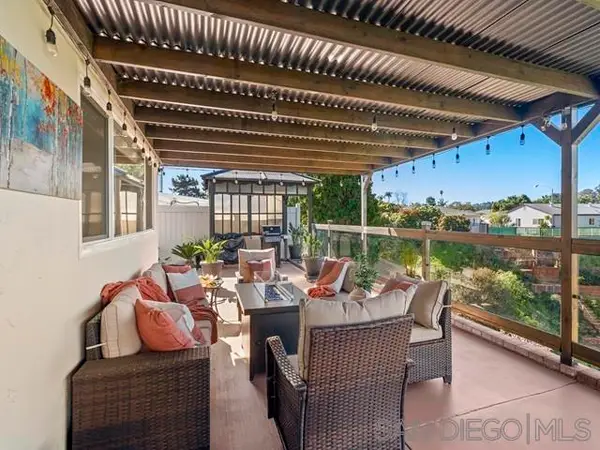 4976 Arroyo Linda Ave, San Diego, CA 92117