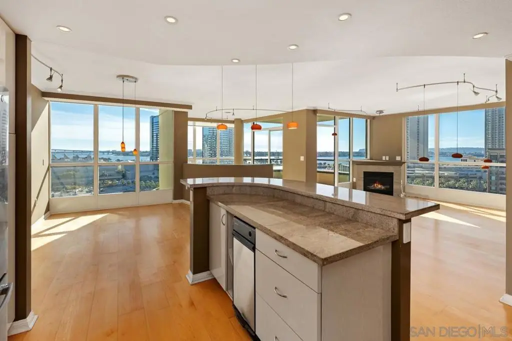 555 Front St #1304, San Diego, CA 92101 - #1