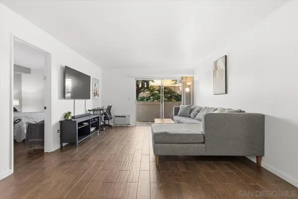 6955 Alvarado Rd #30, San Diego, CA 92120