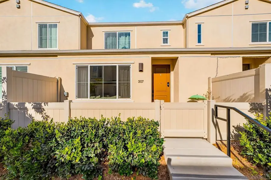 307 Seedling Way, Fallbrook, CA 92028 - #2