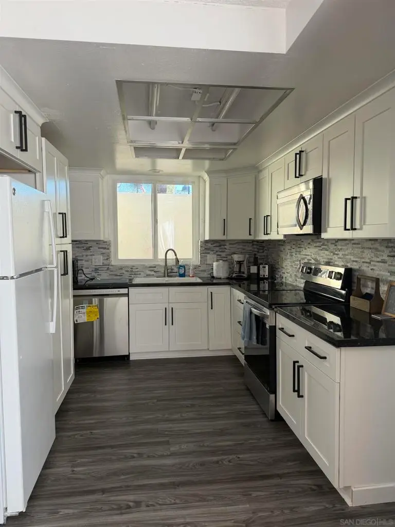 243 Calle Aragon #G, Laguna Woods, CA 92637 - Image #2