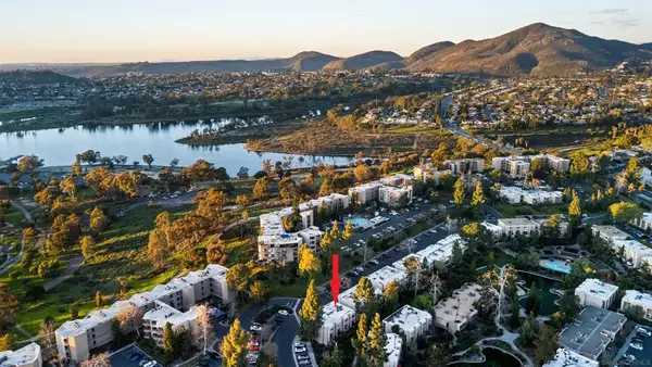 5700 Baltimore Dr #202, La Mesa, CA 91942