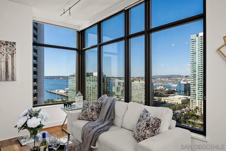 700 W E Street #1903, San Diego, CA 92101 - #3