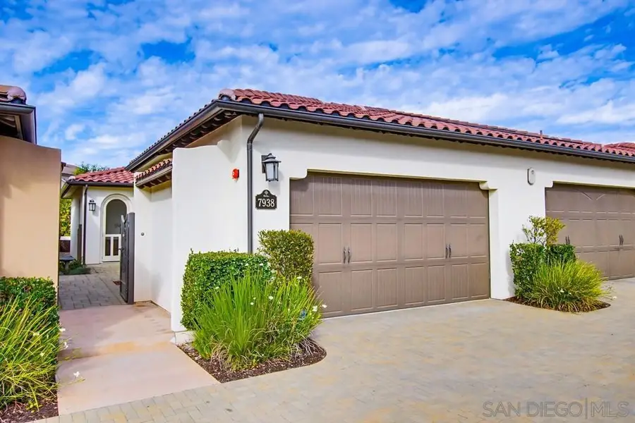 7938 Lusardi Creek Ln, San Diego, CA 92127 - Image #2