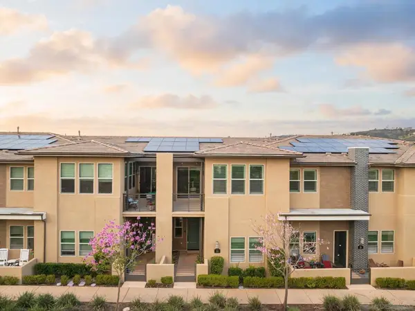 16750 Coyote Bush Dr #31, San Diego, CA 92127