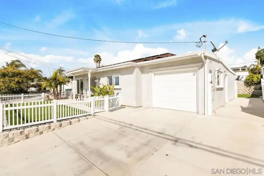 1432 Santa Rosa St, Oceanside, CA 92058 - Image #2
