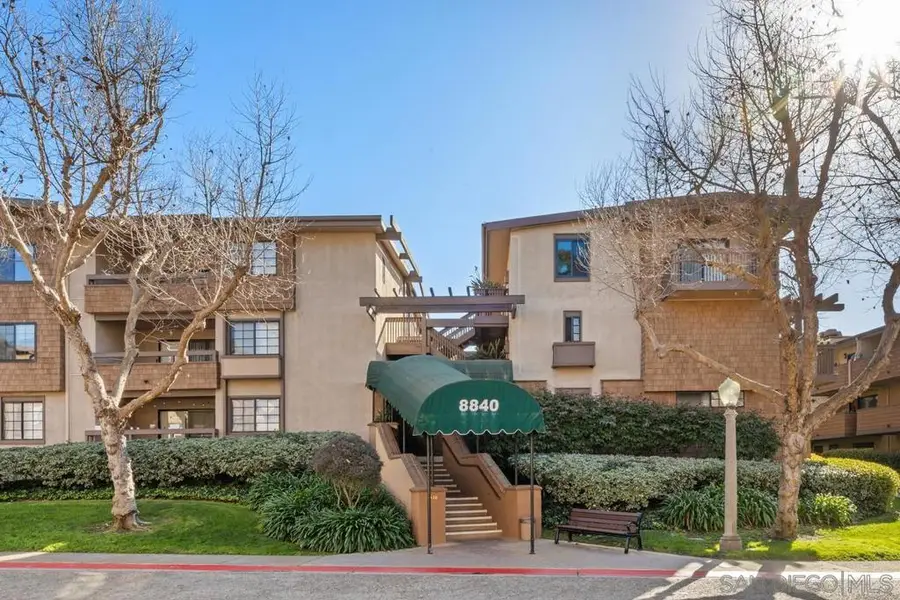 8840 Villa La Jolla Dr #203, La Jolla, CA 92037 - Image #3