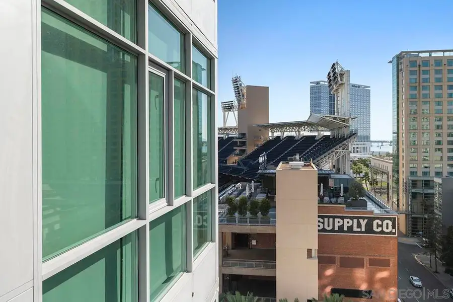 325 7th Avenue #1006, San Diego, CA 92101 - Image #2