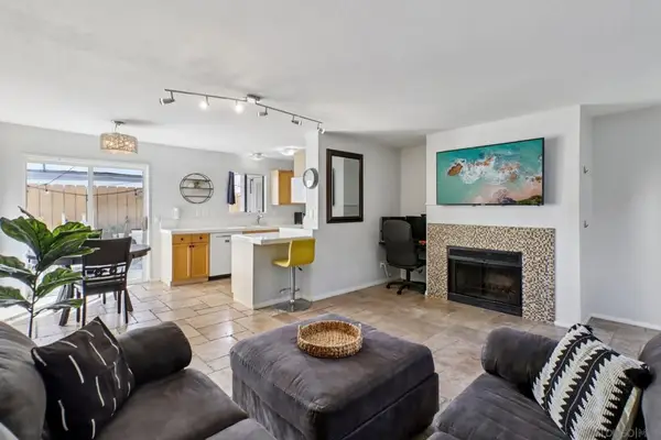 4415 38th St #4, San Diego, CA 92116