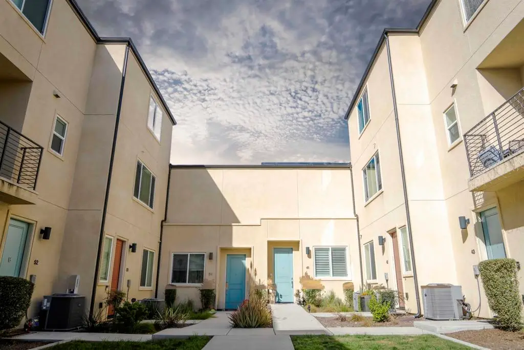 5216 Beachfront Cove St #Unit 41, San Diego, CA 92154 - Image #1