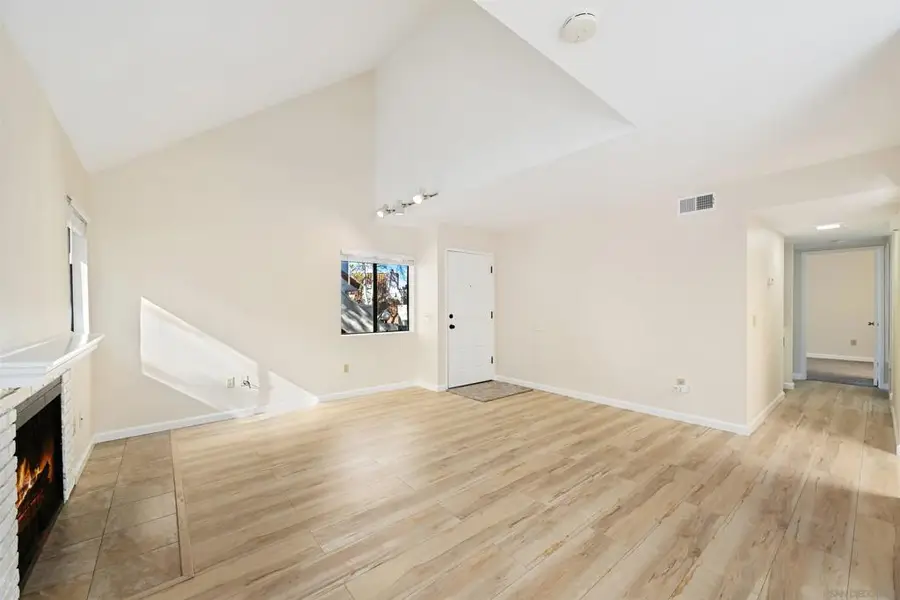 317 N Melrose Dr #G, Vista, CA 92083 - #2