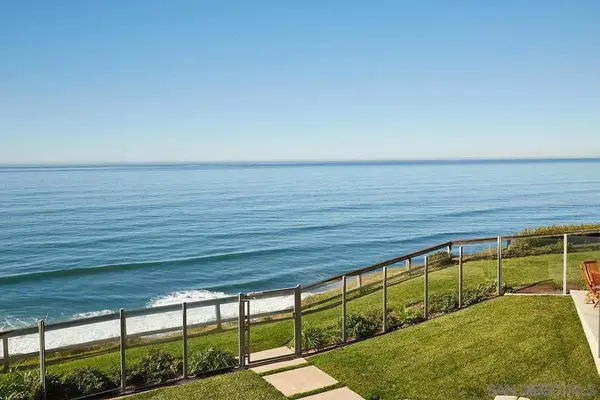 940 Sealane Dr #5, Encinitas, CA 92024