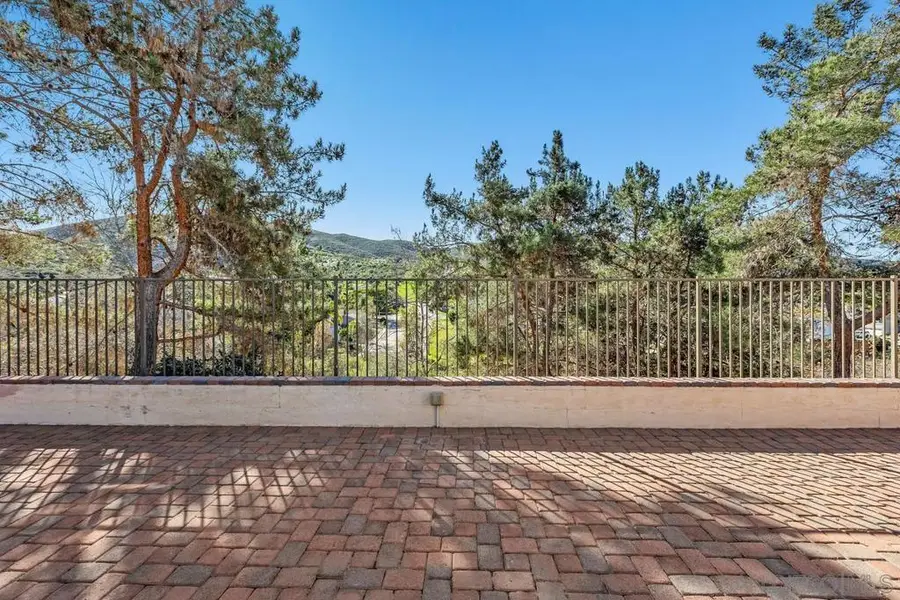 1027 Honeysuckle Dr, San Marcos, CA 92078 - Image #3