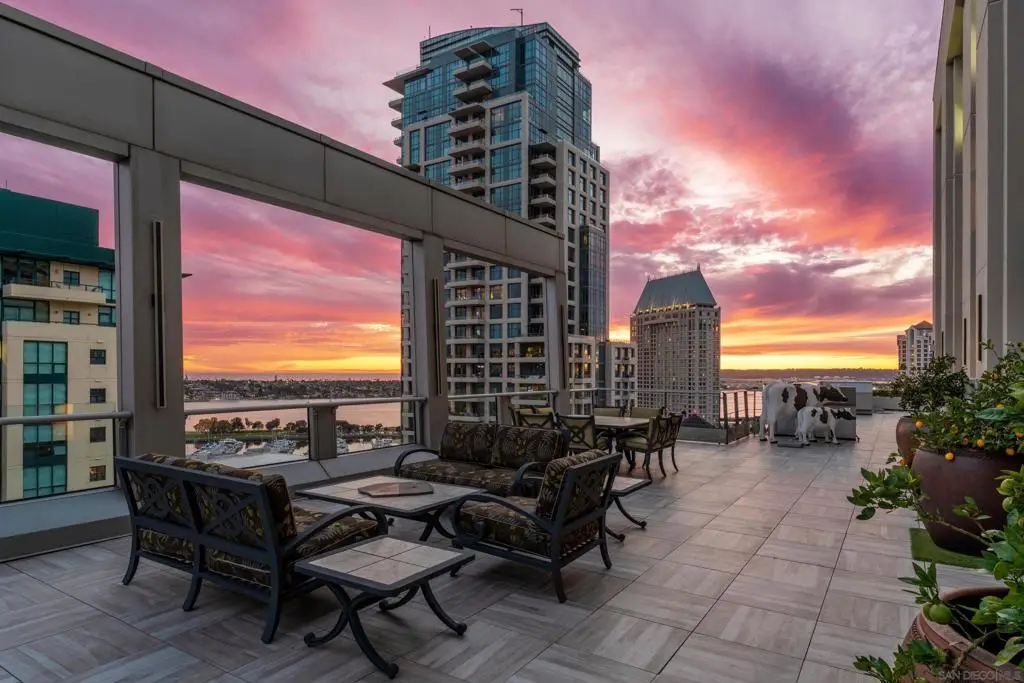645 Front St #2204, San Diego, CA 92101 - #1