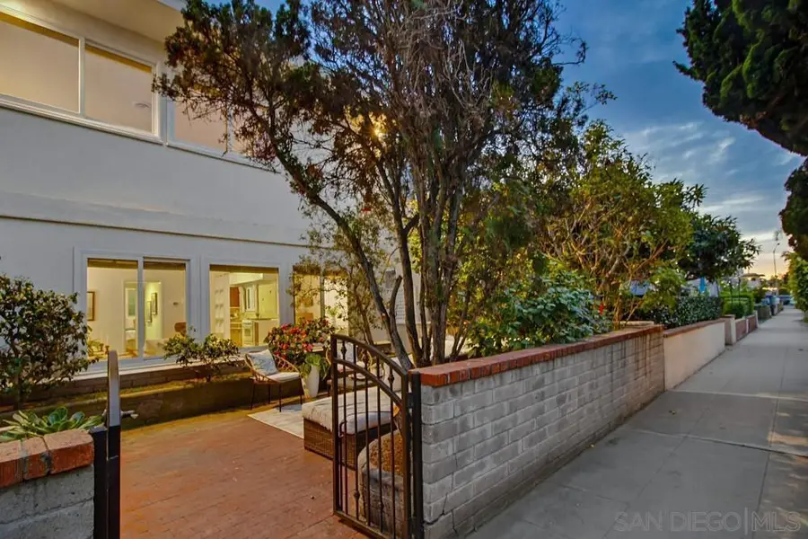 829 31 Avalon Ct, San Diego, CA 92109 - Image #3