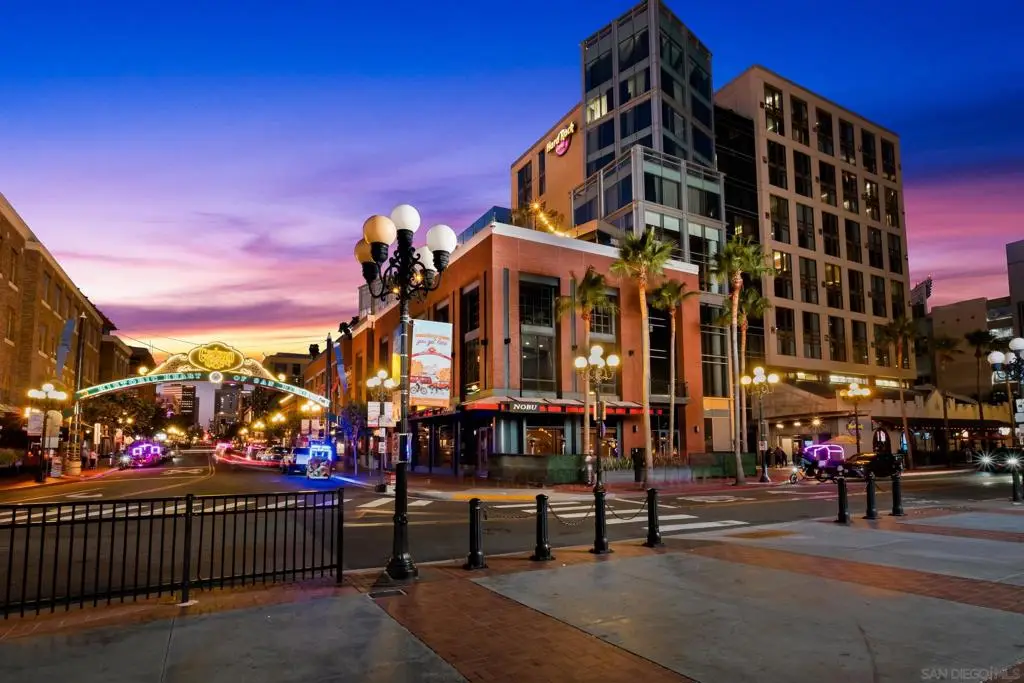 207 5th Ave #803, San Diego, CA 92101 - Image #1
