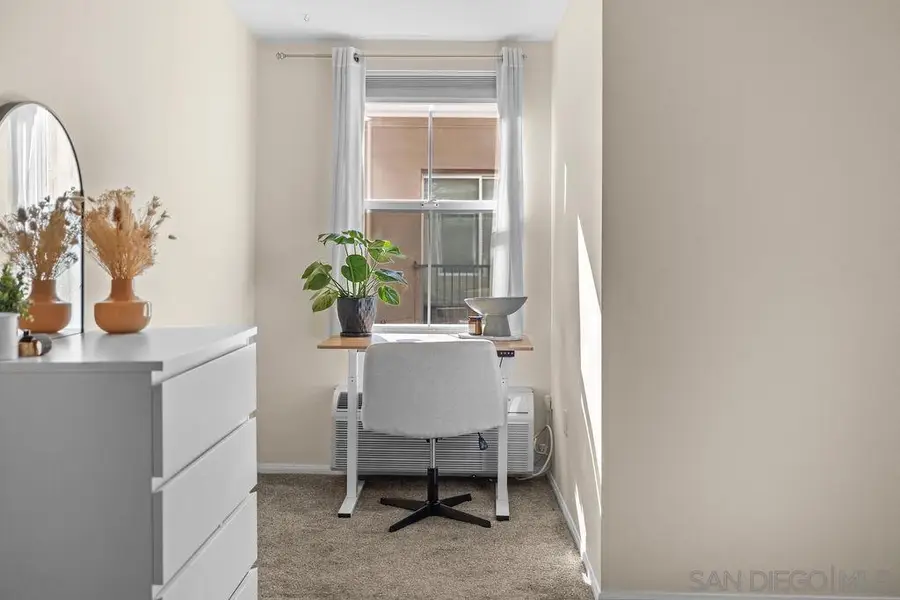 1970 Columbia St #513, San Diego, CA 92101 - #3