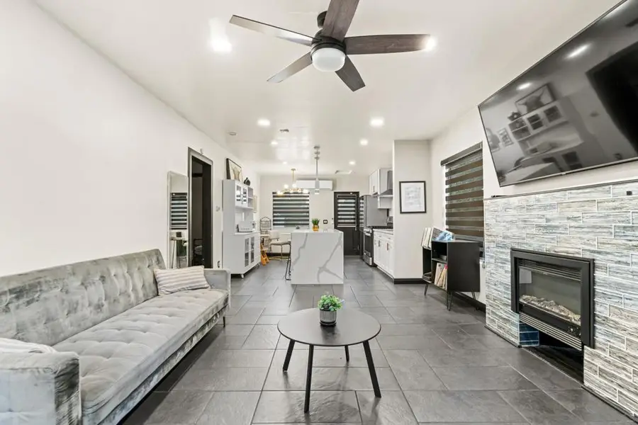 4026 Marine View Ave, San Diego, CA 92113 - #2