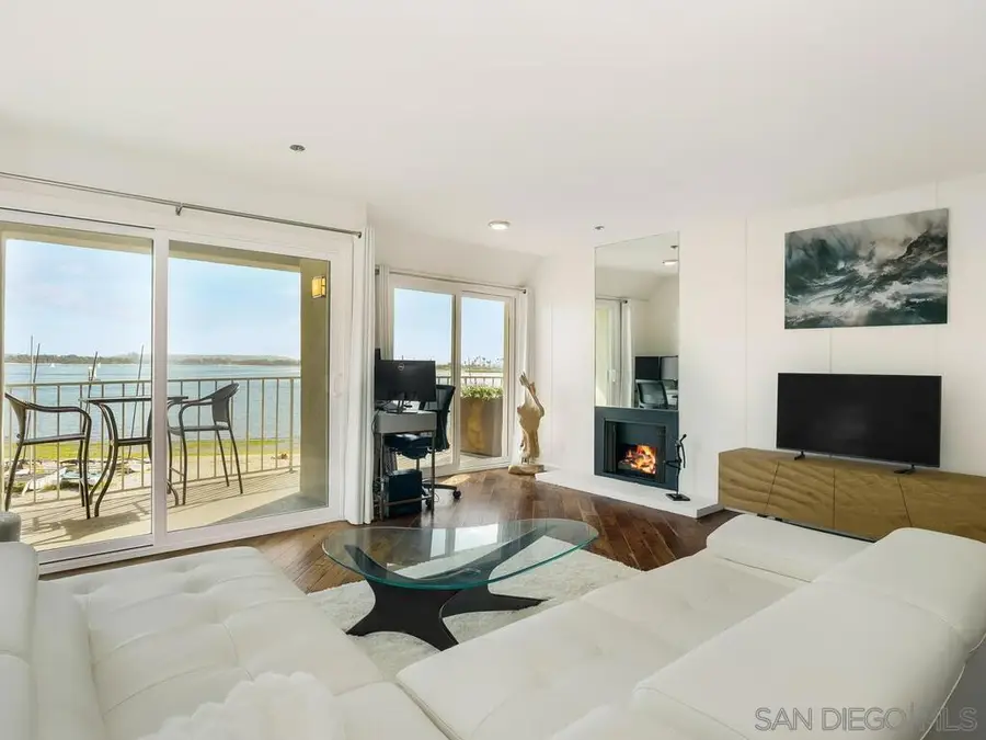 1251 Parker Pl #2N, San Diego, CA 92109 - #2