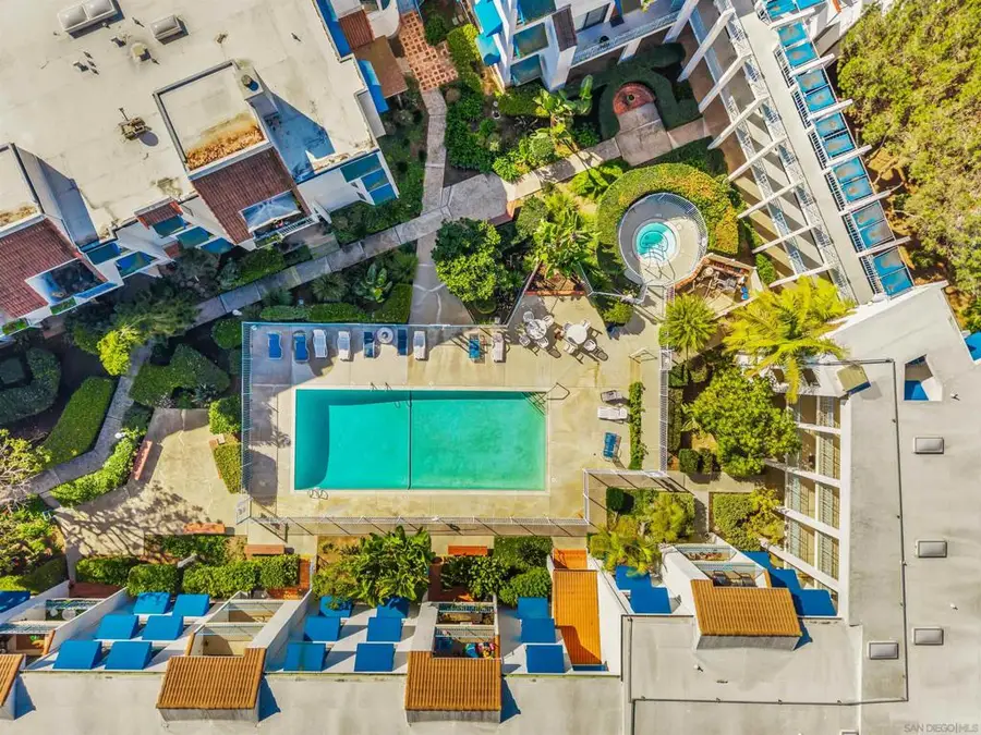 8324 Regents Rd #Unit 1B, San Diego, CA 92122 - #2