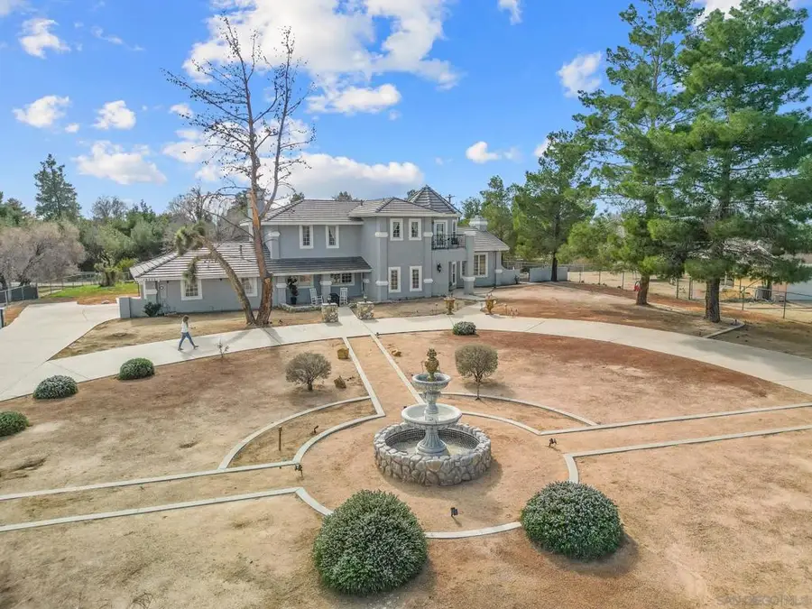 19775 Symeron Rd, Apple Valley, CA 92307 - #2