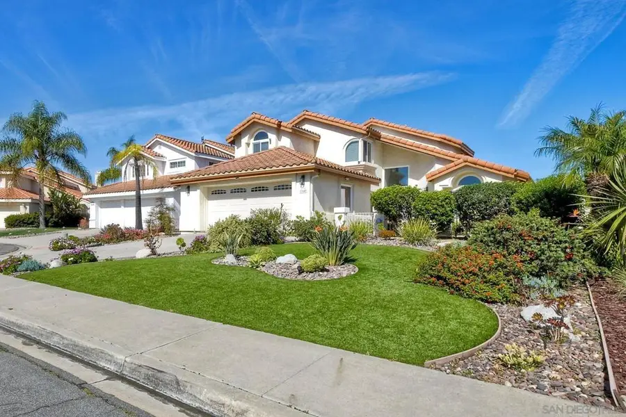 11640 Via Tavito, San Diego, CA 92128 - #2
